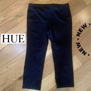 HUE Black Yoga Leggings - Stretchy Cropped Bottoms ( NWOT )